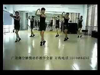 广场舞视频大全荷塘月色,舞动光影，共赏月色